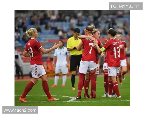 德国女足与丹麦女足比赛延期引发球迷热议与期待